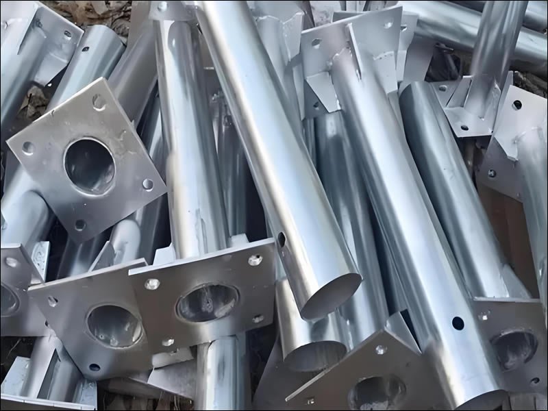 galvanized flange fence post for concrete mounting