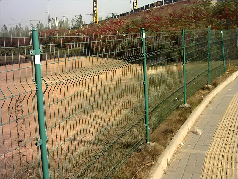 Round Tube Fence Post